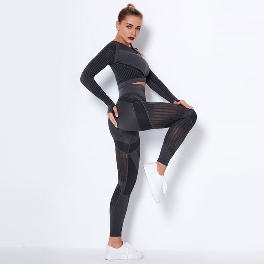 Women's Fashionable Yoga Suit Set for Fitness & Pilates